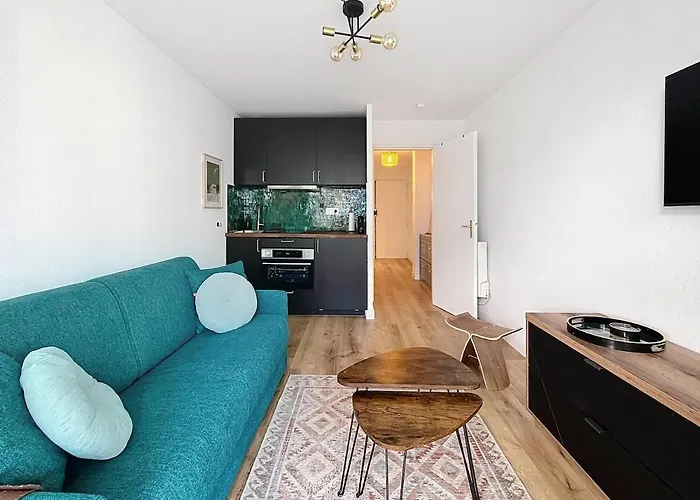 Apartamento Sunny On A High Floor With Terrace Niza