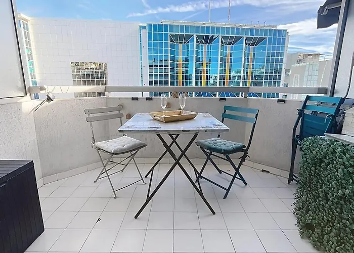 Sunny On A High Floor With Terrace Διαμέρισμα